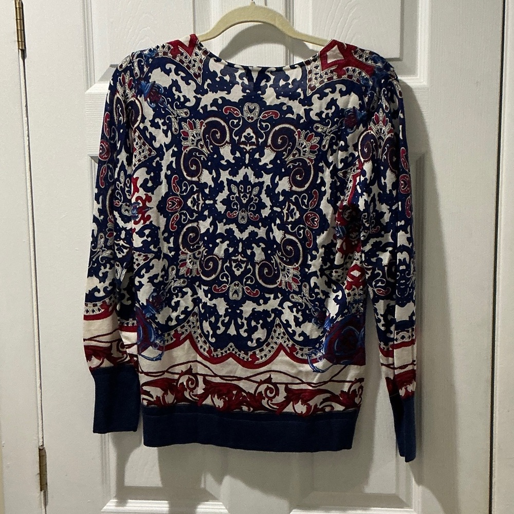 Talbots NEW Elegant Blue and Red Paisley Top Size Medium - Picture 6 of 10